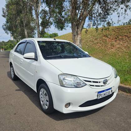 TOYOTA ETIOS 1.5 XS SEDAN 16V FLEX 4P MANUAL